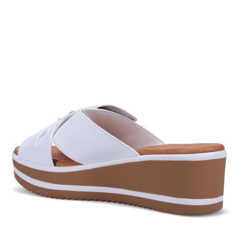 Patrika White