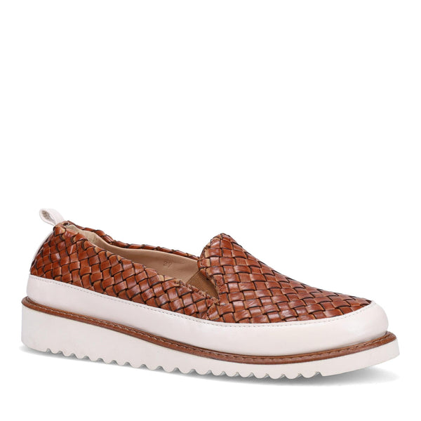 Neeva Cognac
