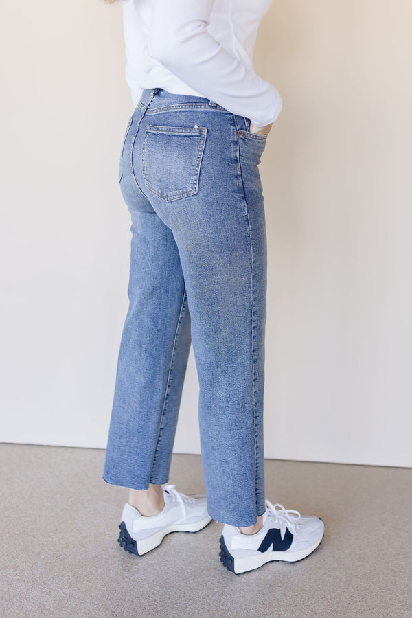 Aberdeen Ankle Crop High Rise Jean