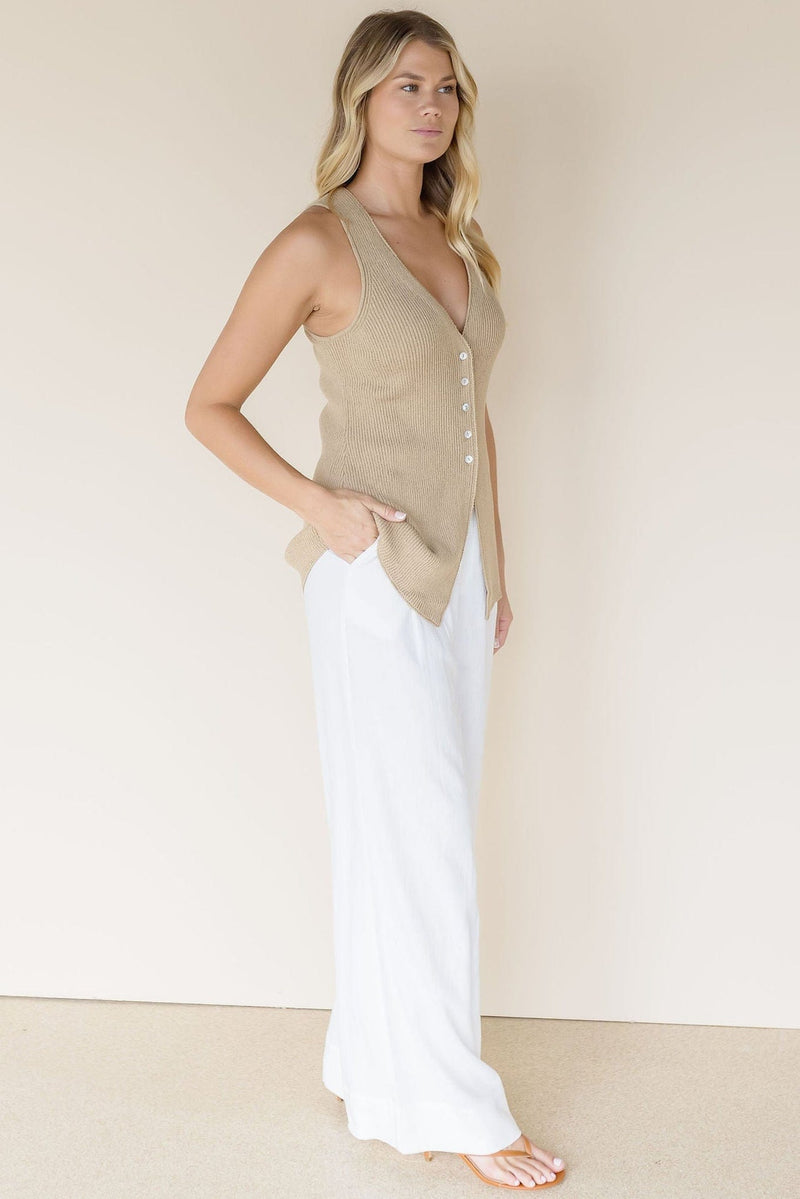 Josie Vest