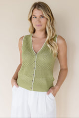 Lilla Vest